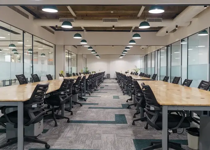 Spring House Workspaces SHGU007
