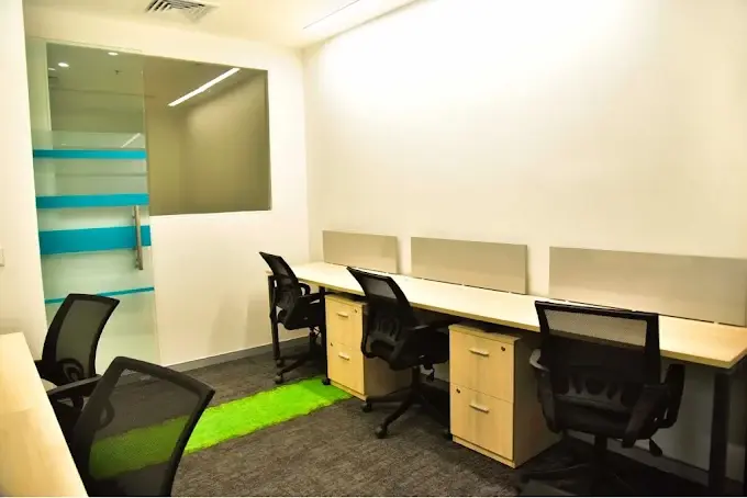 Spring House Workspaces SHGU008