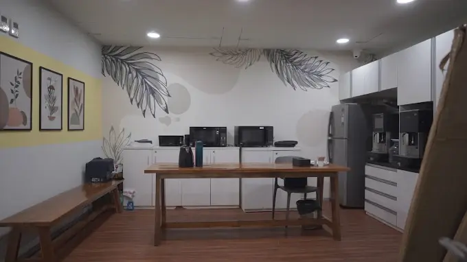 Spring House Workspaces SHGU003