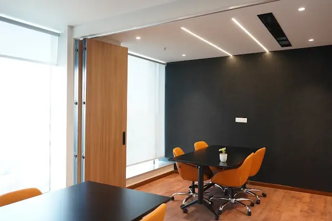 Spring House Workspaces SHDL005