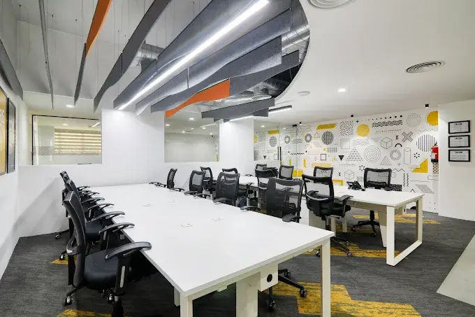 Workspaces by Innova  Premium Workspace